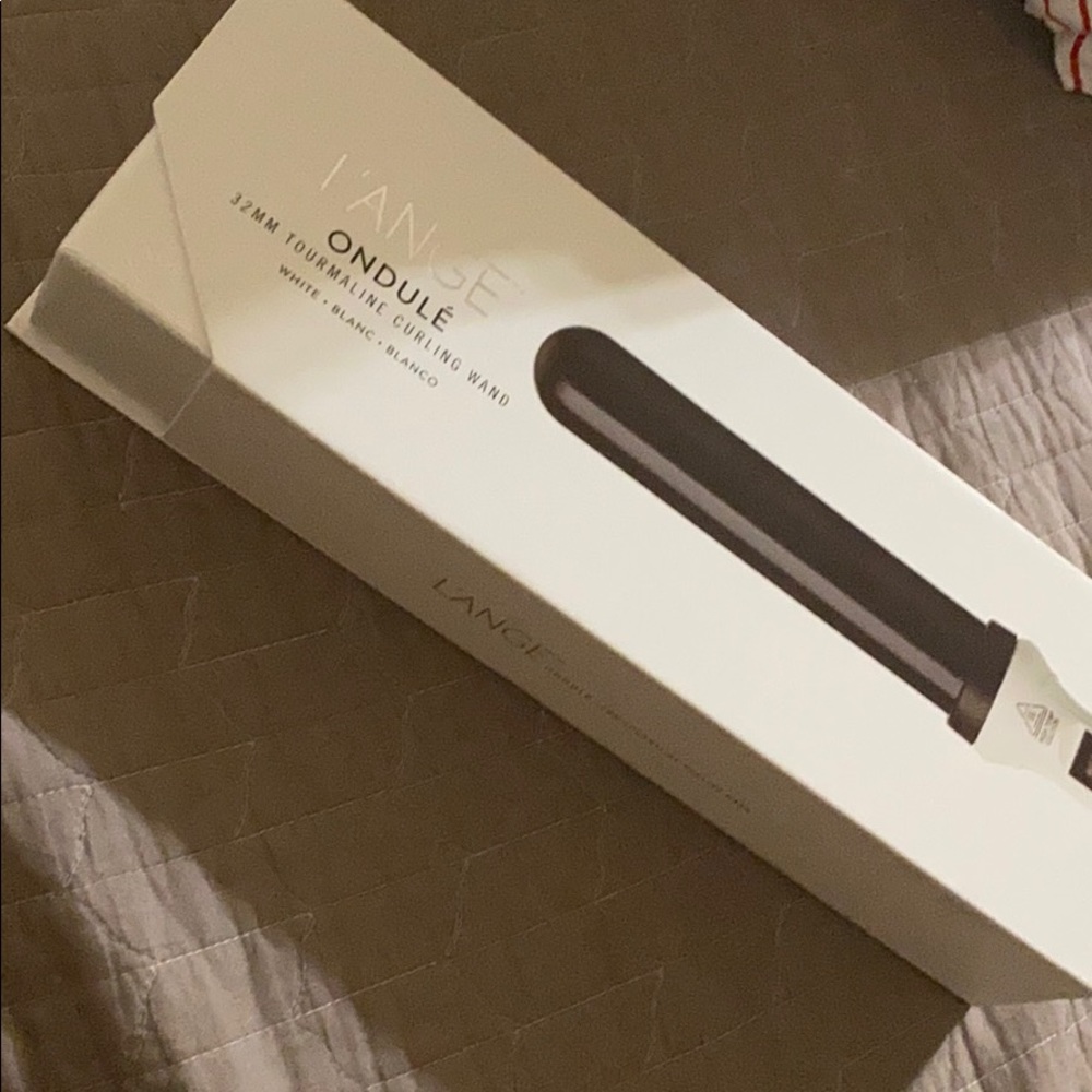 L’ange 32MM tourmaline curling wand NEW!
